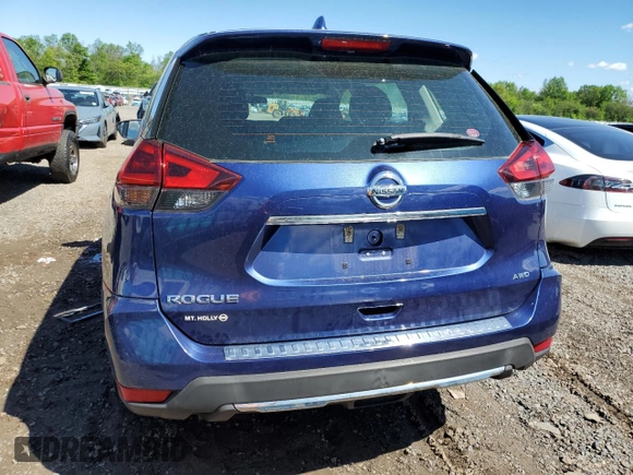 2018 Nissan Rogue SV z VIN 5N1AT2MV4JC760327, wystawiony jako Copart lot #55622075 z przebiegiem 121 294 mil mil oraz Szkoda całkowita • Salvage title. Historia ofert i sprzedaży dostępna na DreamBid. Obrazek 6.