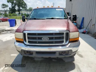 2000 Ford F-250 XL with VIN 1FTNX20L1YEB50589, listed as a Copart auction lot 63743775 with 105,448 mi miles and Salvage title. Bid and sale history available at DreamBid. Image 5.