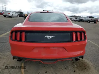 2015 Ford Mustang EcoBoost z VIN 1FA6P8TH8F5378204, wystawiony jako Copart lot #49184795 z przebiegiem 74 790 mil mil oraz Szkoda całkowita • Salvage title. Historia ofert i sprzedaży dostępna na DreamBid. Obrazek 6.
