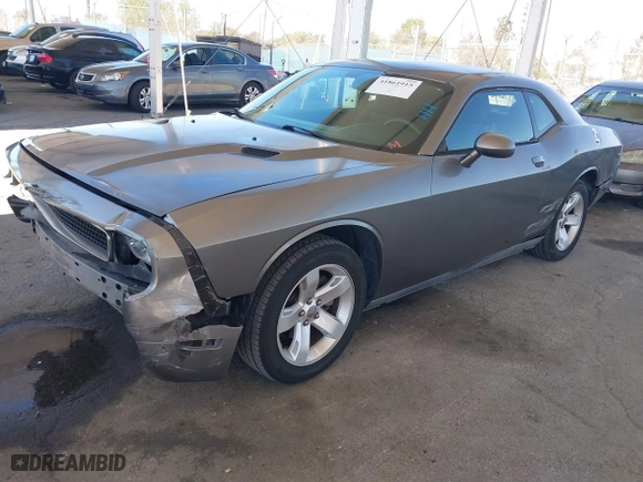 2011 Dodge Challenger with VIN 2B3CJ4DG0BH515573, listed as a IAAI auction lot 41861915 with 133,199 mi miles. Bid and sale history available at carsss.com. Image 2.