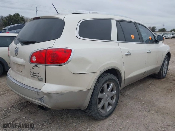 2008 Buick Enclave CXL with VIN 5GAER23748J239977, listed as a IAAI auction lot 41369218 with 178,747 mi miles. Bid and sale history available at carsss.com. Image 4.