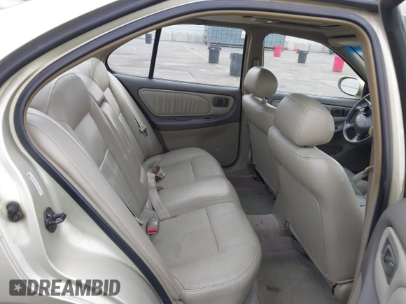 1998 Nissan Altima XE with VIN 1N4DL01D9WC110391, listed as a IAAI auction lot 41085735 with 100,322 mi miles. Bid and sale history available at carsss.com. Image 8.
