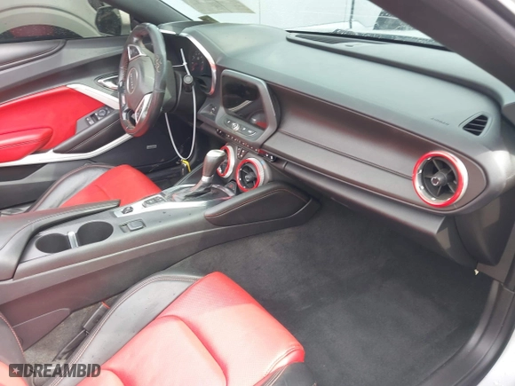 2016 Chevrolet Camaro 2SS with VIN 1G1FH3D72G0158192, listed as a IAAI auction lot 41875714 with 79,913 mi miles. Bid and sale history available at carsss.com. Image 5.