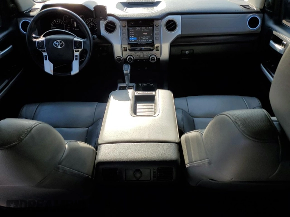 2018 Toyota Tundra SR5 с VIN 5TFHY5F16JX712563, выставлен на аукционе Copart как лот 62609265 с пробегом 169 076 миль миль и Списание • Salvage title. История ставок и продаж доступна на DreamBid. Изображение 8.