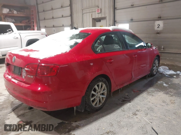 2012 Volkswagen Jetta SE с VIN 3VWDP7AJ8CM397842, выставлен на аукционе IAAI как лот 41591889 с пробегом 103 490 миль миль и . История ставок и продаж доступна на DreamBid. Изображение 4.