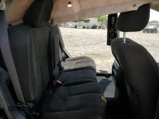 2016 Nissan Murano SV z VIN 5N1AZ2MG8GN102510, wystawiony jako Copart lot #52080555 z przebiegiem Nie podano mil oraz Nie do naprawy • Non repairable. Historia ofert i sprzedaży dostępna na DreamBid. Obrazek 11.