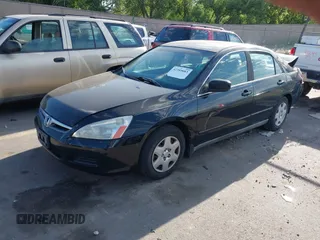 2006 Honda Accord LX with VIN 1HGCM56426A086697, listed as a IAAI auction lot 42389083 with 183,047 mi miles and . Bid and sale history available at DreamBid. Image 17.