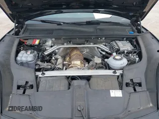 2020 Porsche Cayenne E-Hybrid z VIN WP1BE2AY6LDA55011, wystawiony jako IAAI lot #42242767 z przebiegiem 41 568 mil mil oraz . Historia ofert i sprzedaży dostępna na DreamBid. Obrazek 10.
