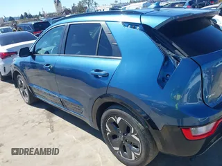 2023 Kia Niro Wind with VIN KNDCR3L19P5038753, listed as a IAAI auction lot 41750599 with 59,182 mi miles. Bid and sale history available at carsss.com. Image 6.