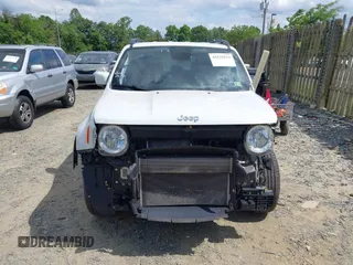 2018 Jeep Renegade Latitude with VIN ZACCJBBB8JPJ05253, listed as a IAAI auction lot 42129514 with 98,850 mi miles and . Bid and sale history available at DreamBid. Image 13.