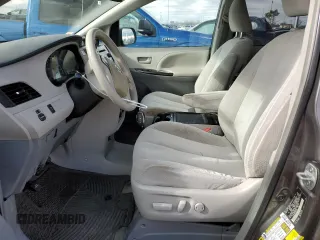 2014 Toyota Sienna LE with VIN 5TDJK3DCXES078004, listed as a Copart auction lot 48161085 with 220,254 mi miles and Clean Title. Bid and sale history available at DreamBid. Image 7.