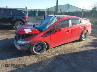 2015 Honda Civic Si z VIN 2HGFB6E50FH700571, wystawiony jako IAAI lot #41027716 z przebiegiem Nie podano mil oraz . Historia ofert i sprzedaży dostępna na DreamBid. Obrazek 2.