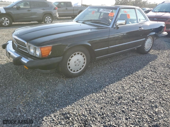 1989 Mercedes-Benz 560 Series 560SL with VIN WDBBA48D8KA101576, listed as a Copart auction lot 75503004 with 68,911 mi miles and Salvage Title. Bid and sale history available at carsss.com. Image 1.