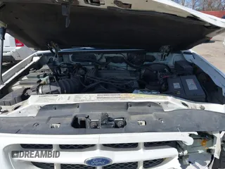 2000 Ford Explorer z VIN 1FMZU85P3YZA94717, wystawiony jako IAAI lot #42029041 z przebiegiem 218 304 mil mil oraz . Historia ofert i sprzedaży dostępna na DreamBid. Obrazek 10.
