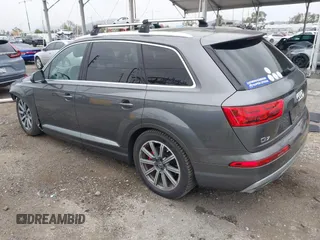 2018 Audi Q7 Premium Plus with VIN WA1LHAF70JD054404, listed as a IAAI auction lot 42068480 with 40,273 mi miles and . Bid and sale history available at DreamBid. Image 3.