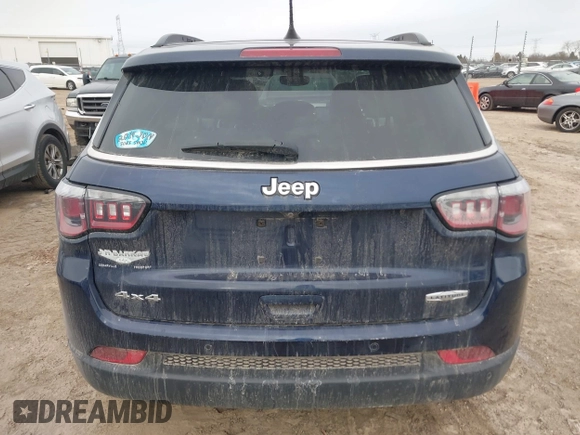 2018 Jeep Compass Altitude with VIN 3C4NJDBB8JT142514, listed as a IAAI auction lot 41528444 with 102,874 mi miles and . Bid and sale history available at carsss.com. Image 16.