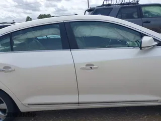 2013 Buick LaCrosse Premium 2 with VIN 1G4GH5E39DF129375, listed as a IAAI auction lot 41741851 with 124,404 mi miles. Bid and sale history available at carsss.com. Image 13.