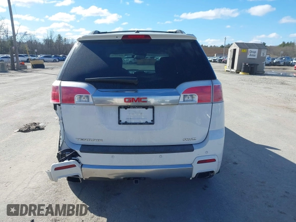 2014 GMC Terrain Denali z VIN 2GKFLZE38E6307217, wystawiony jako IAAI lot #41877533 z przebiegiem 20 679 mil mil oraz . Historia ofert i sprzedaży dostępna na DreamBid. Obrazek 16.