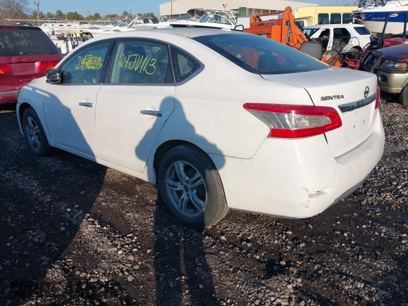 2015 Nissan Sentra SV z VIN 3N1AB7APXFL637060, wystawiony jako IAAI lot #41196960 z przebiegiem Nie podano mil oraz . Historia ofert i sprzedaży dostępna na DreamBid. Obrazek 3.
