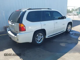 2006 GMC Envoy Denali z VIN 1GKET63M362305394, wystawiony jako IAAI lot #42317806 z przebiegiem 250 565 mil mil oraz . Historia ofert i sprzedaży dostępna na DreamBid. Obrazek 4.