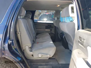 2010 Toyota Sequoia SR5 with VIN 5TDZM5G12AS001625, listed as a IAAI auction lot 41297056 with 131,835 mi miles. Bid and sale history available at carsss.com. Image 8.