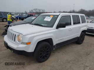 2017 Jeep Patriot High Altitude with VIN 1C4NJRFB9HD174167, listed as a IAAI auction lot 41502784 with 149,637 mi miles. Bid and sale history available at carsss.com. Image 17.