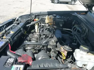 2008 Mercury Mariner Premier with VIN 4M2CU97118KJ53310, listed as a IAAI auction lot 43251176 with 22,170 mi miles and . Bid and sale history available at DreamBid. Image 12.