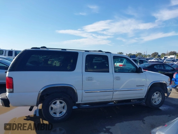 2005 GMC Yukon XL SLT with VIN 3GKEC16Z85G122203, listed as a IAAI auction lot 41441288 with 186,612 mi miles. Bid and sale history available at carsss.com. Image 12.