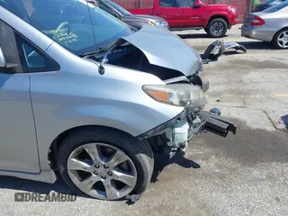 2013 Toyota Sienna SE с VIN 5TDXK3DC7DS287161, выставлен на аукционе IAAI как лот 42249232 с пробегом 168 307 миль миль и . История ставок и продаж доступна на DreamBid. Изображение 19.