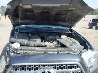 2016 Toyota Tacoma SR with VIN 5TFCZ5AN5GX010227, listed as a IAAI auction lot 41792719 with 228,070 mi miles. Bid and sale history available at carsss.com. Image 10.