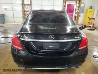 2015 Mercedes-Benz C-Class C 300 Luxury with VIN 55SWF4KB7FU071235, listed as a Copart auction lot 47658825 with 135,407 mi miles and Clean Title. Bid and sale history available at carsss.com. Image 6.