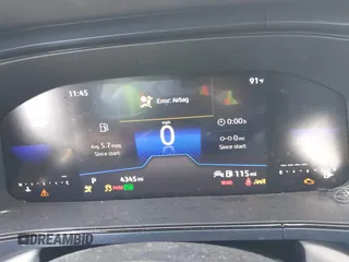 2024 Volkswagen Taos SE z VIN 3VVEX7B20RM047467, wystawiony jako IAAI lot #42290021 z przebiegiem 4 345 mil mil oraz . Historia ofert i sprzedaży dostępna na DreamBid. Obrazek 7.