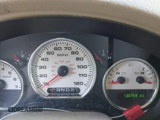 2006 Ford F-150 XLT with VIN 1FTPW14506FB81826, listed as a IAAI auction lot 42142287 with 136,768 mi miles. Bid and sale history available at carsss.com. Image 7.