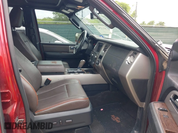 2016 Ford Expedition Max XLT z VIN 1FMJK1HT9GEF29071, wystawiony jako IAAI lot #42132967 z przebiegiem 122 299 mil mil oraz . Historia ofert i sprzedaży dostępna na DreamBid. Obrazek 5.