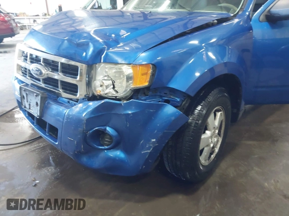 2012 Ford Escape XLS z VIN 1FMCU0C7XCKB44251, wystawiony jako IAAI lot #42151121 z przebiegiem 180 851 mil mil oraz . Historia ofert i sprzedaży dostępna na DreamBid. Obrazek 12.