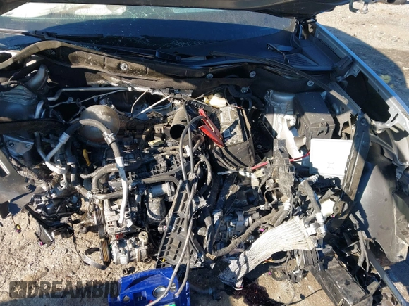 2022 Volkswagen Atlas SE z VIN 1V2JP2CA6NC502757, wystawiony jako IAAI lot #41247026 z przebiegiem 70 124 mil mil oraz . Historia ofert i sprzedaży dostępna na DreamBid. Obrazek 10.