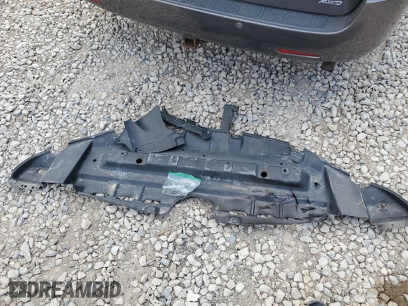 2013 Toyota Sienna XLE z VIN 5TDDK3DC8DS069085, wystawiony jako Copart lot #62768235 z przebiegiem 140 242 mil mil oraz Szkoda całkowita • Salvage title. Historia ofert i sprzedaży dostępna na DreamBid. Obrazek 13.