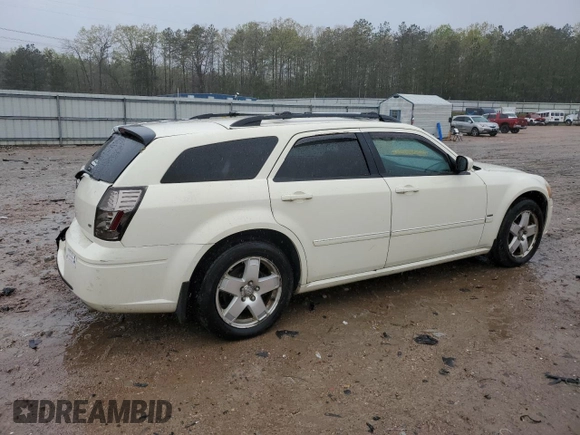 2005 Dodge Magnum R/T with VIN 2D4GZ582X5H579625, listed as a Copart auction lot 52695365 with 257,525 mi miles and Salvage Title. Bid and sale history available at DreamBid. Image 3.