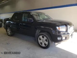 2013 Honda Ridgeline RTL with VIN 5FPYK1F53DB013944, listed as a Copart auction lot 77852904 with 82,853 mi miles and Salvage Title. Bid and sale history available at carsss.com. Image 4.