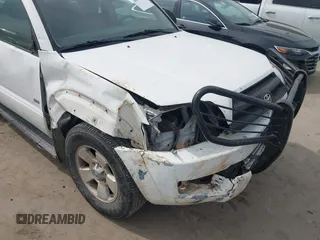 2004 Toyota 4Runner SR5 z VIN JTEZU14R148012395, wystawiony jako IAAI lot #41879466 z przebiegiem 257 679 mil mil oraz . Historia ofert i sprzedaży dostępna na DreamBid. Obrazek 6.