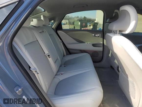 2024 Hyundai Ioniq 6 SEL z VIN KMHM34AC9RA077087, wystawiony jako Copart lot #45884475 z przebiegiem 614 mil mil oraz Szkoda całkowita • Salvage title. Historia ofert i sprzedaży dostępna na DreamBid. Obrazek 11.