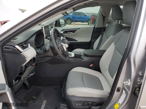 2024 Toyota RAV4 Hybrid XLE Premium with VIN 4T3B6RFV9RU167402, listed as a Copart auction lot 50725155 with 5,923 mi miles and Salvage Title. Bid and sale history available at carsss.com. Image 7.