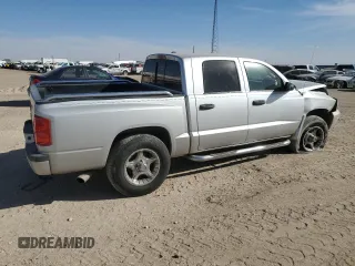 2007 Dodge Dakota SLT with VIN 1D7HE48N37S107379, listed as a Copart auction lot 78156304 with 129,092 mi miles and Salvage Title. Bid and sale history available at DreamBid. Image 3.