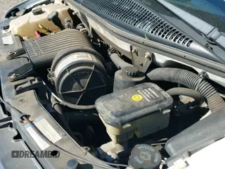 2001 Chevrolet Express с VIN 1GAHG39R811190636, выставлен на аукционе IAAI как лот 41397919 с пробегом 92 927 миль миль и . История ставок и продаж доступна на DreamBid. Изображение 19.