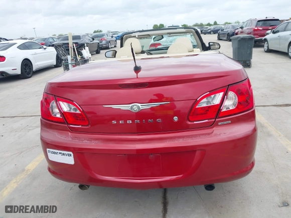 2008 Chrysler Sebring Limited with VIN 1C3LC65M28N268411, listed as a IAAI auction lot 41877805 with 110,886 mi miles. Bid and sale history available at carsss.com. Image 15.