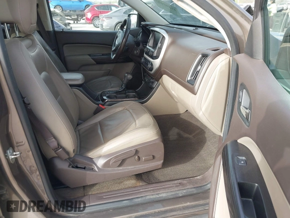 2016 GMC Canyon 2WD SLT with VIN 1GTG5DE38G1271225, listed as a IAAI auction lot 41801681 with 209,454 mi miles. Bid and sale history available at carsss.com. Image 5.
