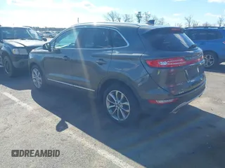 2017 Lincoln MKC Select with VIN 5LMTJ2DH9HUL51637, listed as a IAAI auction lot 41667429 with 40,509 mi miles and . Bid and sale history available at DreamBid. Image 3.