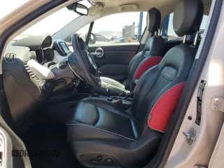 2016 FIAT 500X Lounge with VIN ZFBCFXDT0GP487858, listed as a Copart auction lot 61306085 with 79,192 mi miles and Clean title. Bid and sale history available at DreamBid. Image 7.
