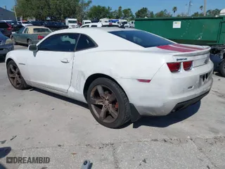 2010 Chevrolet Camaro 2LT with VIN 2G1FC1EV1A9225409, listed as a IAAI auction lot 41995642 with 164,762 mi miles. Bid and sale history available at carsss.com. Image 3.