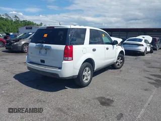 2006 Saturn VUE z VIN 5GZCZ33D66S871113, wystawiony jako IAAI lot #42264608 z przebiegiem 147 000 mil mil oraz . Historia ofert i sprzedaży dostępna na DreamBid. Obrazek 4.